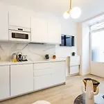 Amazing Apartment 1Bdr - Bon Marche